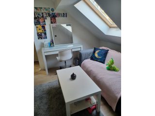 Eladó 130 m²-escsaládi ház XX. Kerület (Erzsébetfalva) , Határ út közeli utca: 93'000'000 Ft