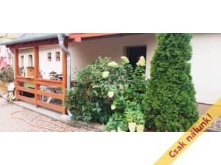 Eladó 108 m²-escsaládi ház XXII. Kerület (Budafok) , Tóth József utca: 140'000'000 Ft