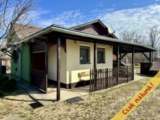 Eladó 42 m²-esüdülő Cegléd, Gőz dűlő: 18'900'000 Ft