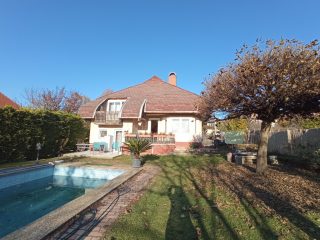 Eladó 220 m²-escsaládi ház Csömör, Szőlő utca: 165'000'000 Ft