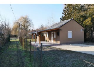 Eladó 40 m²-esüdülő Dömsöd, Ráckevei utca: 26'990'000 Ft