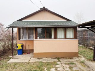Kiadó 40 m²-esüdülő Dömsöd, Tókert utca: 100'000 Ft