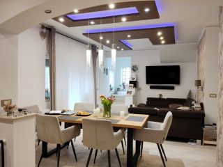 Eladó 160 m²-escsaládi ház Dunakeszi, Alag: 229'000'000 Ft