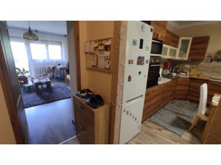 Eladó 47 m²-estársasházi lakás Dunaújváros, Bocskai utca: 32'900'000 Ft