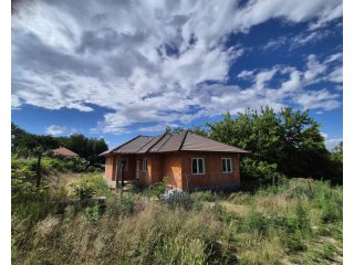 Eladó 113 m²-escsaládi ház Erdőkertes, Bartók Béla utca: 69'900'000 Ft