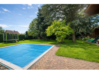 Eladó 147 m²-escsaládi ház Fót, Fót-Kisalag,kétgenerációs családiház: 144'900'000 Ft