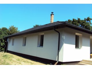 Eladó 125 m²-escsaládi ház Gárdony (Gárdony) , Kossuth utca: 175'000'000 Ft