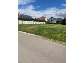 Eladó 665 m²-estelek Gárdony, Központi utca: 35'900'000 Ft