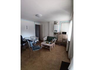 Eladó 99 m²-esházrész Gyál, Forgalmas út: 124'900'000 Ft