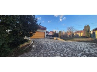 Eladó 830 m²-estelek Gyömrő, Központhoz közeli utca: 39'000'000 Ft