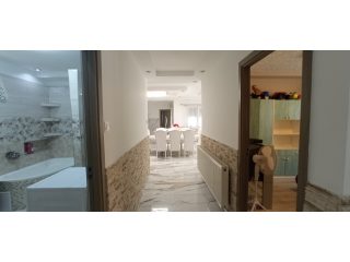 Eladó 164 m²-escsaládi ház Gyömrő, központban: 109'000'000 Ft