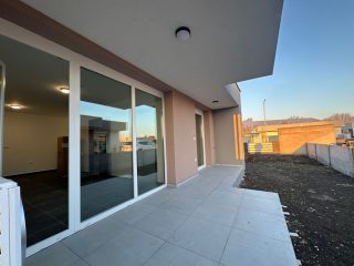 Eladó 38 m²-estársasházi lakás Hatvan, Géza fejedelem utca: 46'000'000 Ft