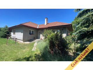 Eladó 92 m²-escsaládi ház Isztimér, Író nevek utca: 78'000'000 Ft