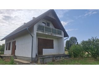 Eladó 115 m²-escsaládi ház Karád, Déli részén: 37'900'000 Ft