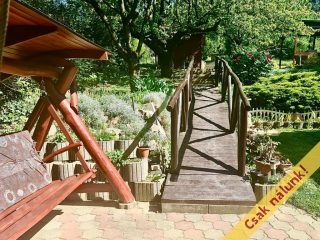 Eladó 131 m²-escsaládi ház Kerepes, Hold utca: 119'900'000 Ft