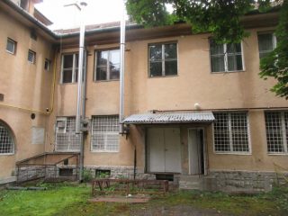 Eladó 278 m²-esvendéglátó egység utcai bejárattal Lőrinci, Erőmű tér: 24'500'000 Ft