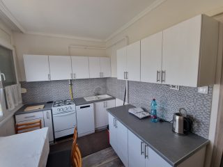 Kiadó 62 m²-estársasházi lakás Nyíregyháza, Búza tér: 200'000 Ft