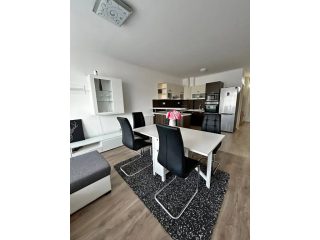 Eladó 62 m²-estársasházi lakás Nyíregyháza, Damjanich lakópark: 62'000'000 Ft