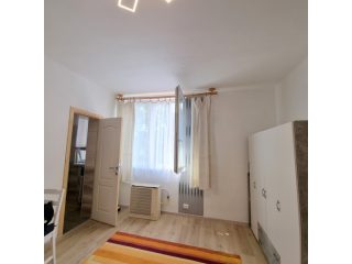 Kiadó 27 m²-estársasházi lakás Nyíregyháza, Deák Ferenc utca: 120'000 Ft