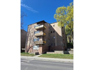 Eladó 55 m²-estársasházi lakás Ózd, Ív út: 9'000'000 Ft