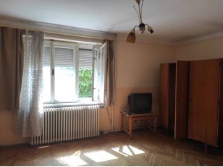 Eladó 83 m²-escsaládi ház Pécs, Jácint utca: 32'000'000 Ft