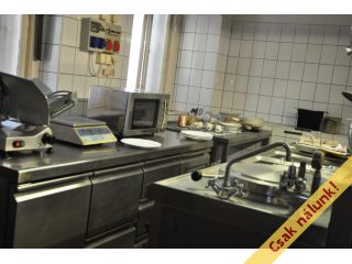 Eladó 260 m²-esvendéglátó egység utcai bejárattal Piliscsaba, ELADÓ - BÉRBEADÓ Vendéglő Piliscsabán: 155'000'000 Ft