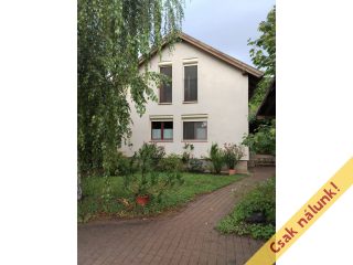 Eladó 125 m²-escsaládi ház Szigetszentmiklós, Narancs utca: 95'000'000 Ft