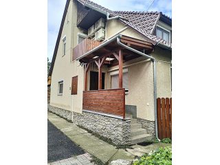 Eladó 180 m²-escsaládi ház Tárnok (Újtelep) , Újtelepen található utca: 124'900'000 Ft