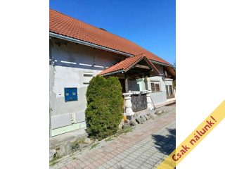 Eladó 160 m²-escsaládi ház Tököl, Dobó Katalin közeli utca: 136'000'000 Ft