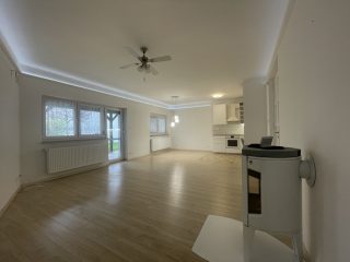 Kiadó 117 m²-essorház Vác, Eötvös utca: 450'000 Ft