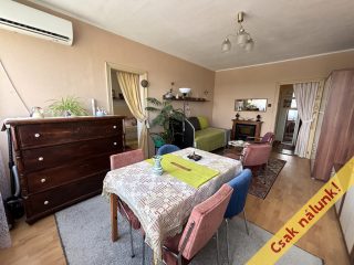 Eladó 52 m²-estársasházi lakás Vác, Vám utca: 55'900'000 Ft