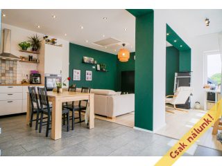 Eladó 154 m²-escsaládi ház Vácegres, Szabadság utca: 88'000'000 Ft