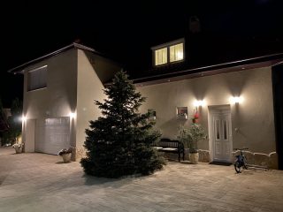 Eladó 202 m²-escsaládi ház Velence (Velence) , Kemping utca: 199'000'000 Ft