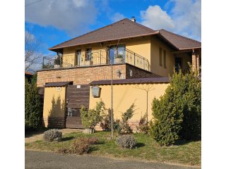 Eladó 140 m²-escsaládi ház Veresegyház, Öreghegy: 149'900'000 Ft