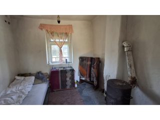 Eladó 50 m²-escsaládi ház Vése, Kis utca: 3'500'000 Ft