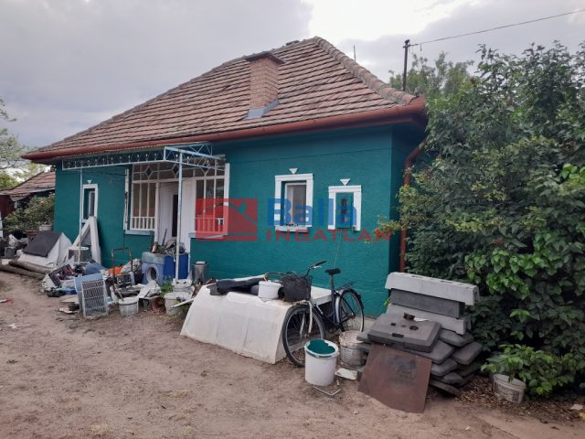 Albertirsa, 64 m2-es ház, 1438 m2-es telekkel eladó., 64 m²-es, családi ház