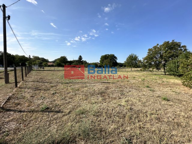 Albertirsa, Szép környezet, 984 m²-es, telek