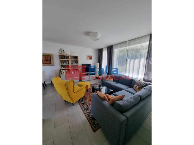 II. kerület, Előd vezér utca, 122 m²-es, ikerház, 4 szobás, felújított / újszerű állapotú