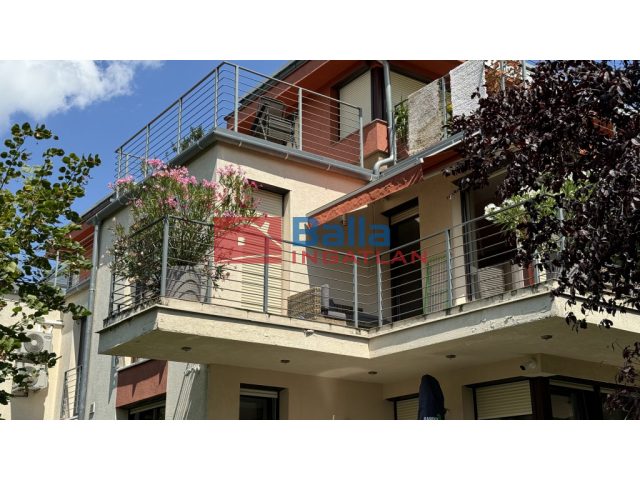 II. kerület, Piszke utca, 90 m²-es, 1. emeleti, társasházi lakás