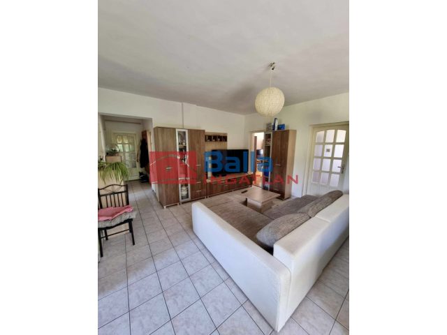 II. kerület, Szent Gellért utca, 258 m²-es, 2 generációs, családi ház