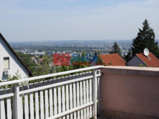 II. kerület, Ferenchegyi lépcső, 79 m²-es, 2. emeleti, társasházi lakás