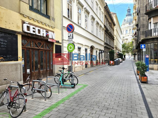 VI. Kerület, Lázár utca, 64 m²-es, 2. emeleti, társasházi lakás