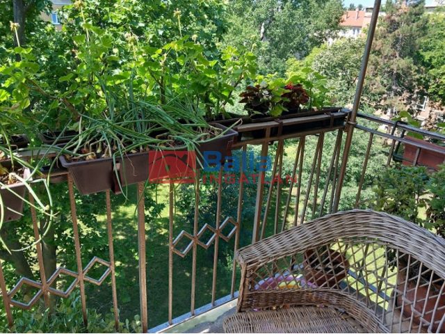 XIV. Kerület, Nagy Lajos király útja, 62 m²-es, 3. emeleti, társasházi lakás