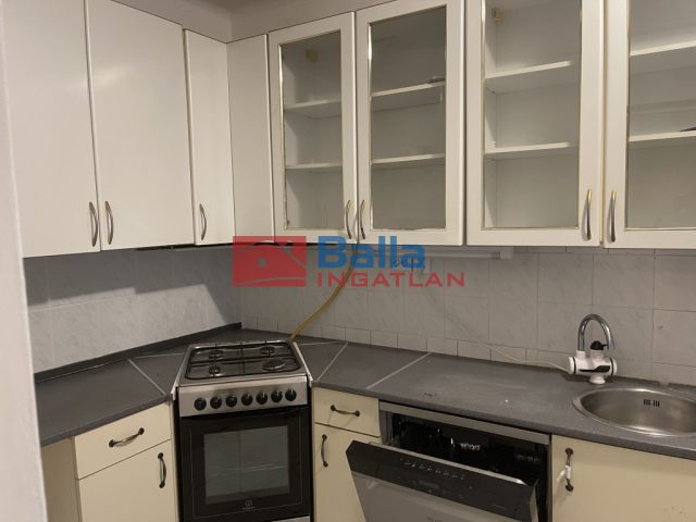 XIX. Kerület, Karinthy utca, 87 m²-es, családi ház, 3+1 félszobás