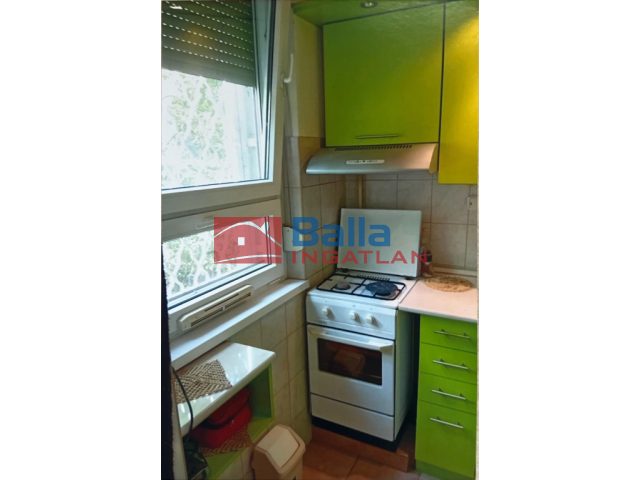 XIX. Kerület, Wekerle telepen, 28 m²-es, magasföldszinti, társasházi lakás