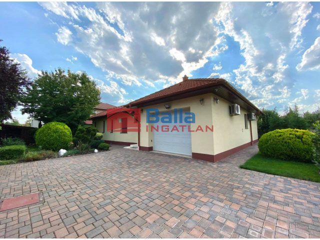 XVII. Kerület, Rákoshegy, 180 m²-es, családi ház, 5 szobás, kiváló állapotú