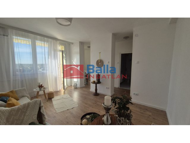 XXII. Kerület, József Attila utca, 39 m²-es, 4. emeleti, társasházi lakás