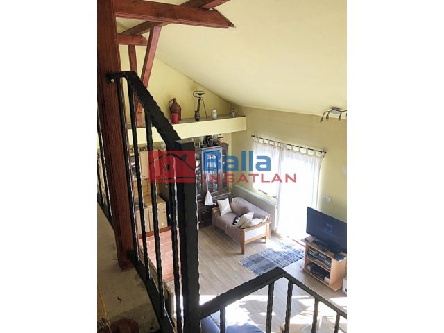 Érd, Dombosvárosban található utca, 167 m²-es, családi ház, 5 szobás