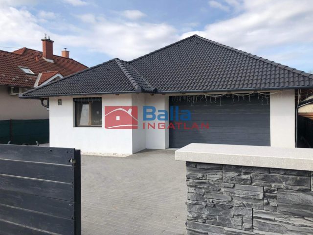 Halásztelek, Halásztelek, 230 m²-es, családi ház, 4 szobás, kiváló állapotú