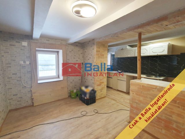 Eladó 48 m²-escsaládi ház Isaszeg, Penny Market közeli utca: 49'500'000 Ft